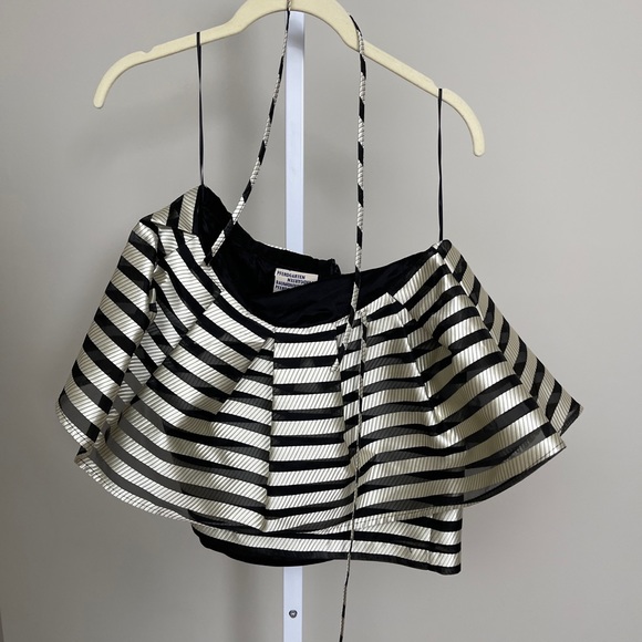 BAUM UND PFERDGARTEN
Satin-jacquard Halterneck Top - Picture 3 of 5